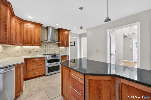 136 Gilbert Lane, South Windsor, CT 06074