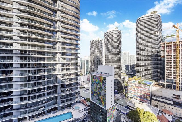 1010 Brickell Ave 2708, Miami, FL 33131