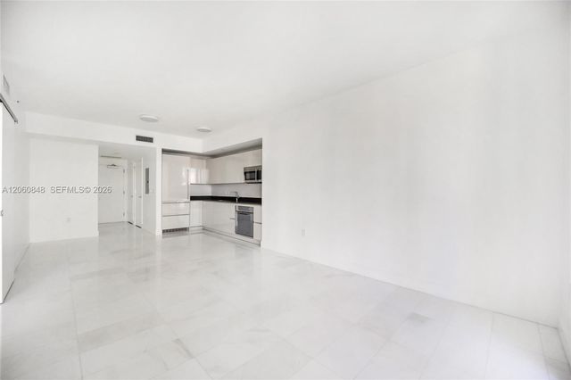 1010 Brickell Ave 2708, Miami, FL 33131