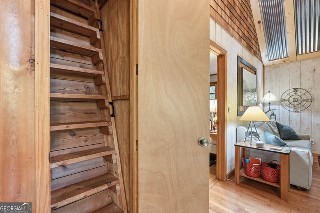 45 Tall Feather Drive, Sautee Nacoochee, GA 30571