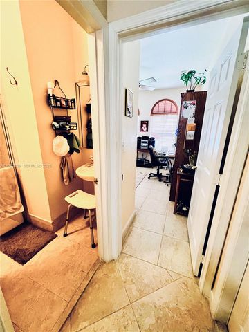 2499 SE 14th Street, Homestead, FL 33035