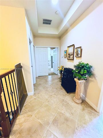 2499 SE 14th Street, Homestead, FL 33035