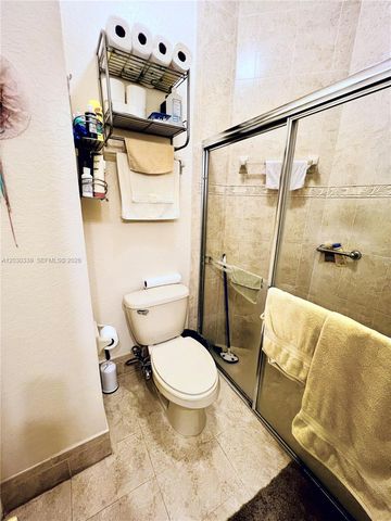 2499 SE 14th Street, Homestead, FL 33035