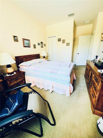 2499 SE 14th Street, Homestead, FL 33035