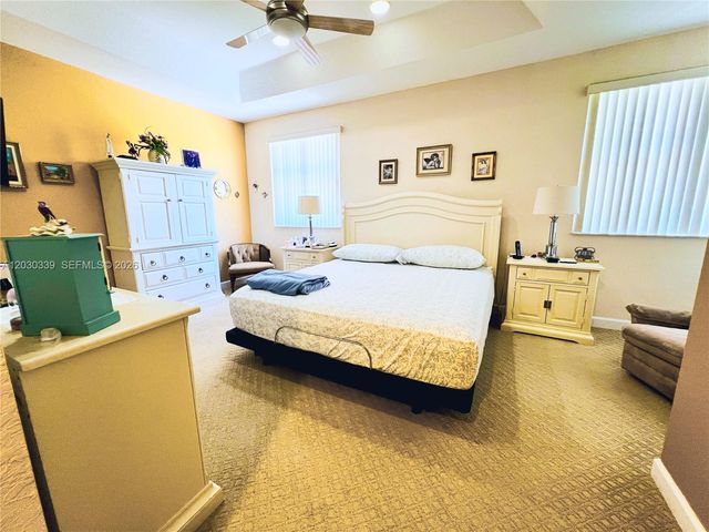 2499 SE 14th Street, Homestead, FL 33035