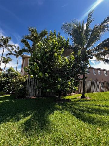2499 SE 14th Street, Homestead, FL 33035