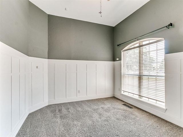601 Summit Bend, Norman, OK 73071