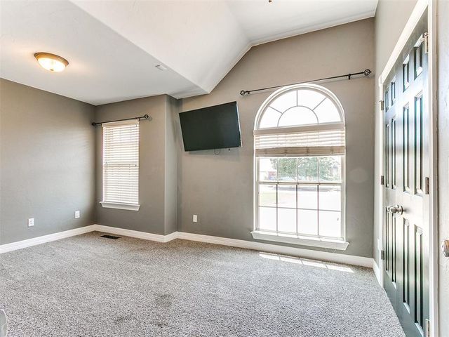 601 Summit Bend, Norman, OK 73071