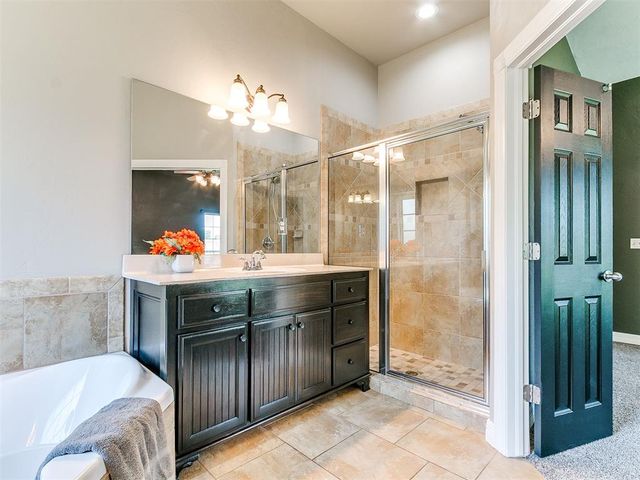 601 Summit Bend, Norman, OK 73071
