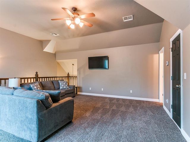 601 Summit Bend, Norman, OK 73071