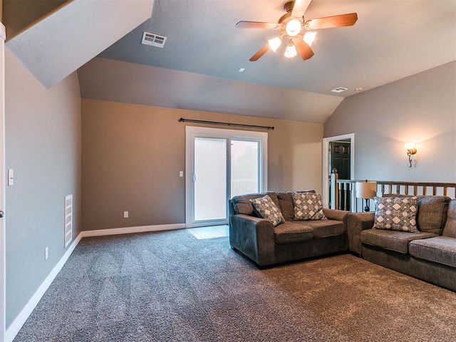 601 Summit Bend, Norman, OK 73071