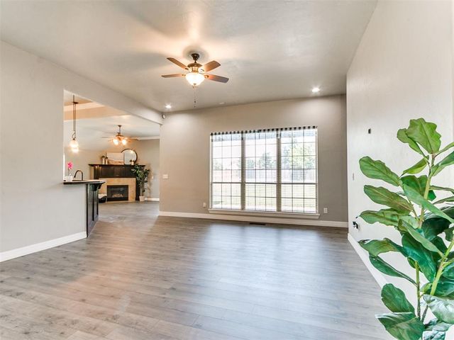 601 Summit Bend, Norman, OK 73071