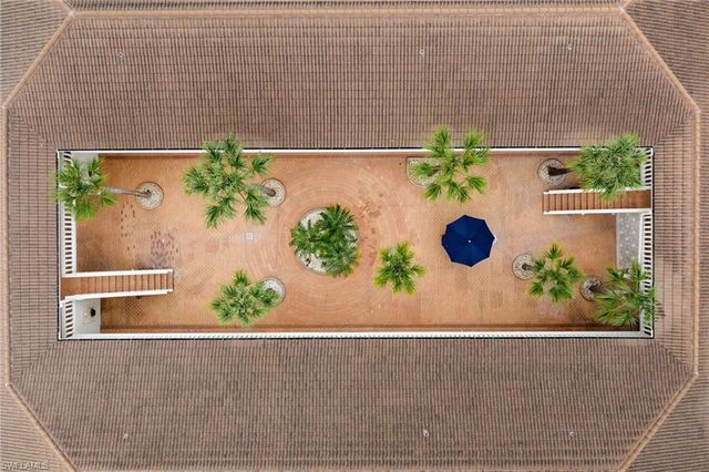 980 7th AVE S 108, Naples, FL 34102