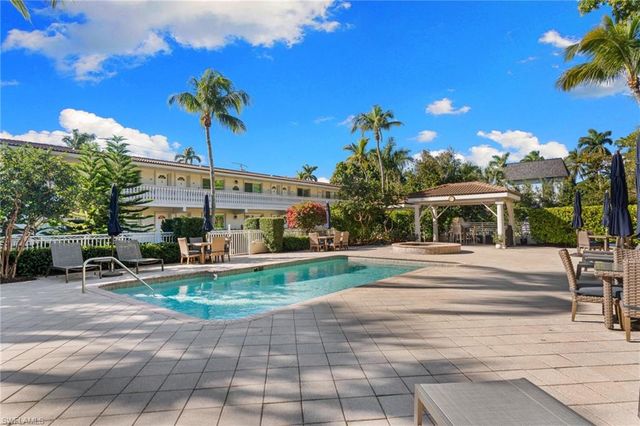 980 7th AVE S 108, Naples, FL 34102