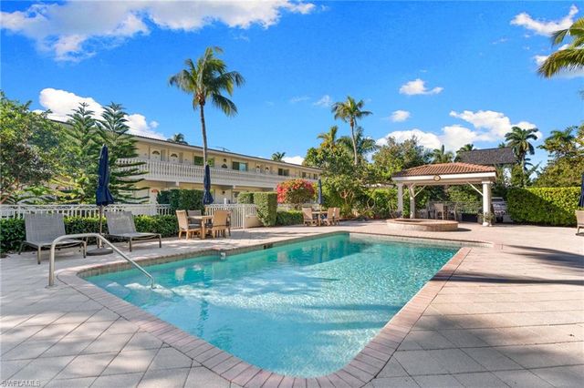 980 7th AVE S 108, Naples, FL 34102