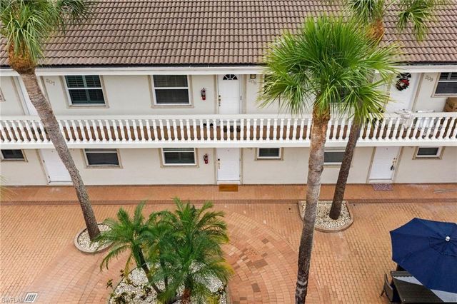 980 7th AVE S 108, Naples, FL 34102