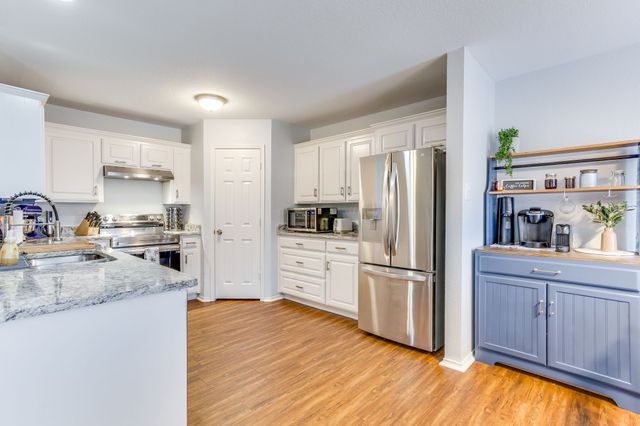 1020 Thistle Meade Circle, Burleson, TX 76028