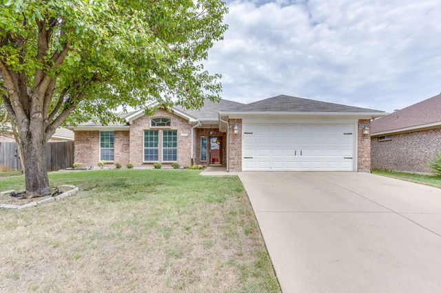 1020 Thistle Meade Circle, Burleson, TX 76028