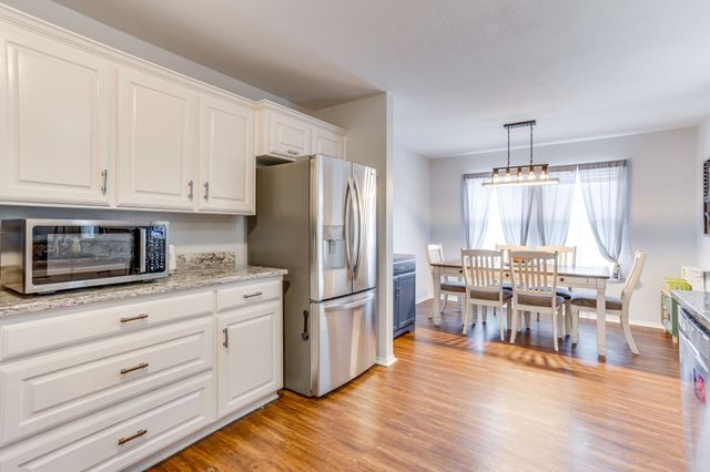 1020 Thistle Meade Circle, Burleson, TX 76028