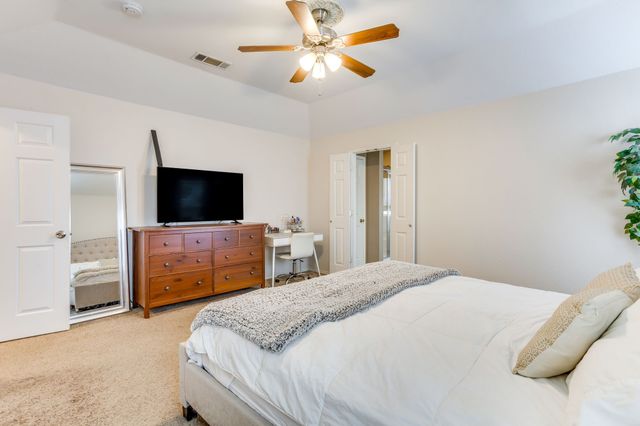 1020 Thistle Meade Circle, Burleson, TX 76028