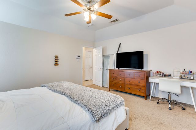 1020 Thistle Meade Circle, Burleson, TX 76028