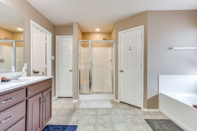 1020 Thistle Meade Circle, Burleson, TX 76028