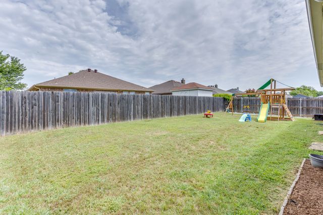 1020 Thistle Meade Circle, Burleson, TX 76028