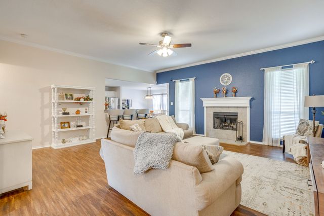 1020 Thistle Meade Circle, Burleson, TX 76028
