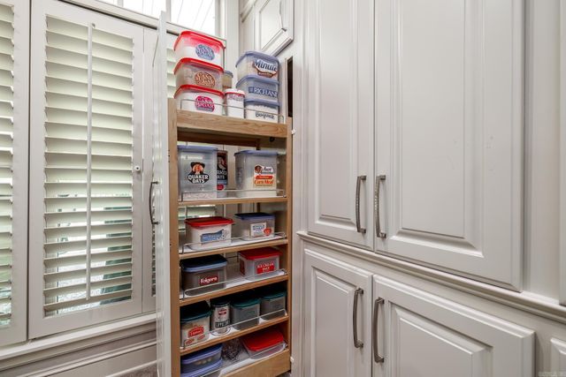 12 Darro Way, Hot Springs Village, AR 71909