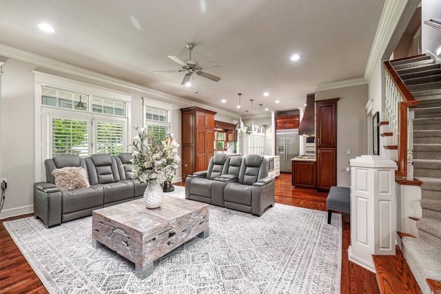 12 Darro Way, Hot Springs Village, AR 71909