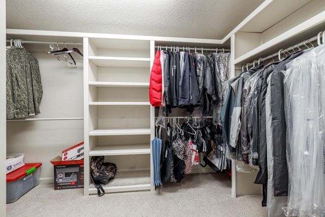 12 Darro Way, Hot Springs Village, AR 71909