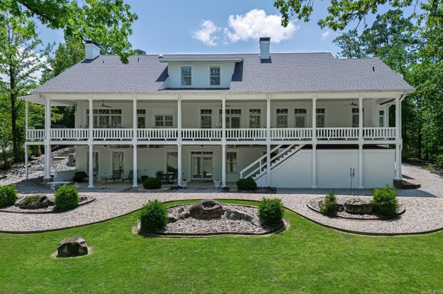 12 Darro Way, Hot Springs Village, AR 71909