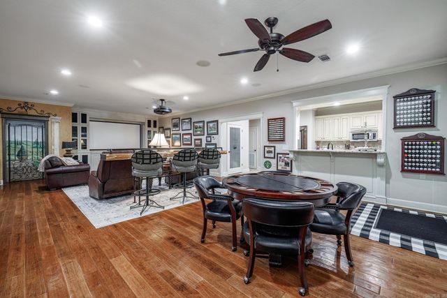 12 Darro Way, Hot Springs Village, AR 71909