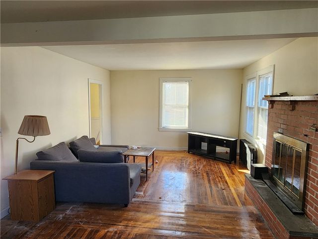 140 S Main Street, Coventry, RI 02816