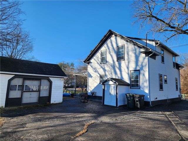 140 S Main Street, Coventry, RI 02816