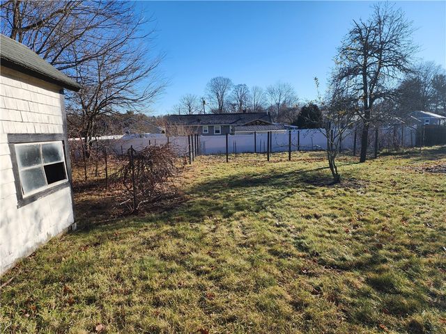 140 S Main Street, Coventry, RI 02816