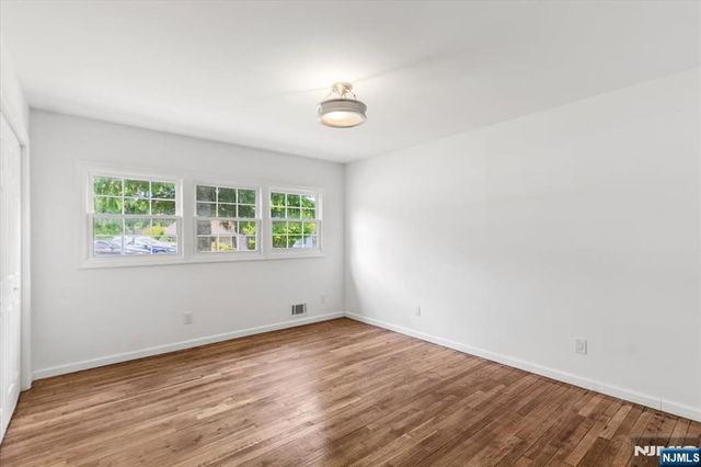 496 Seven Oaks Court, Orange, NJ 07050