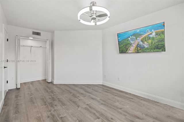 470 S Park Rd 7-307, Hollywood, FL 33021