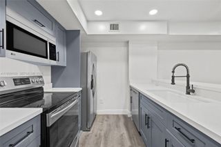 470 S Park Rd 7-307, Hollywood, FL 33021