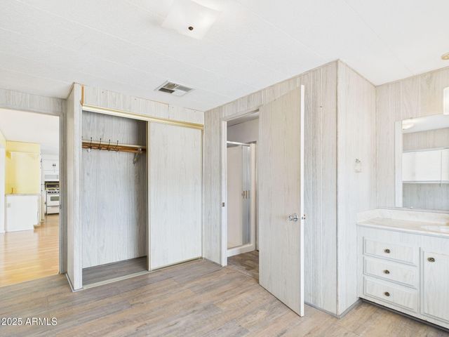 428 S 80TH Way, Mesa, AZ 85208