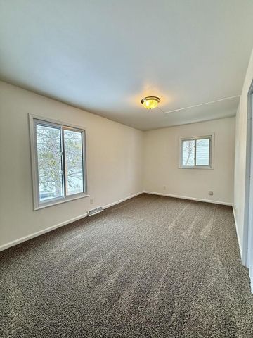 6617 236th AVENUE, Salem, WI 53168