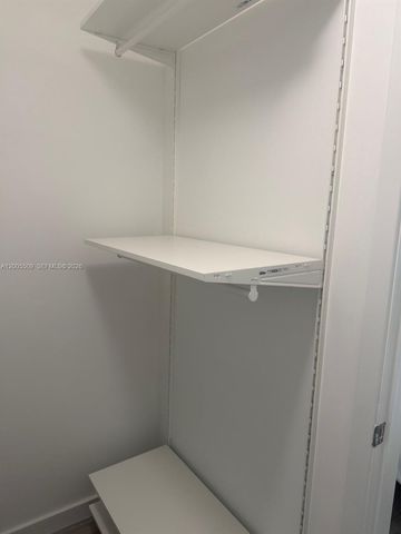 999 SW 1st Ave 1611, Miami, FL 33130