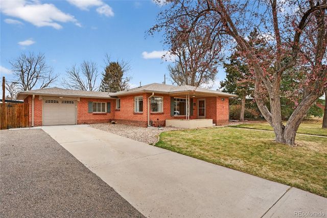 6116 S Valleyview Street, Littleton, CO 80120