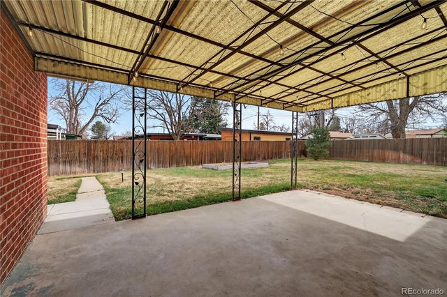 6116 S Valleyview Street, Littleton, CO 80120