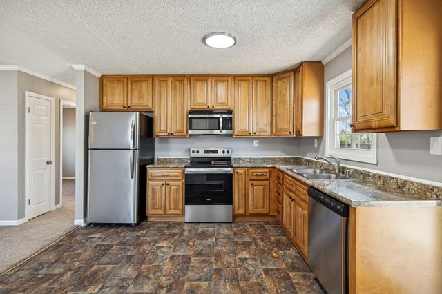 605 Hazelwood Pk, Lebanon, TN 37087