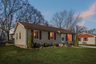 605 Hazelwood Pk, Lebanon, TN 37087