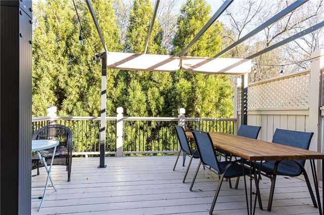 3130 Chestnut Woods Drive, Atlanta, GA 30340