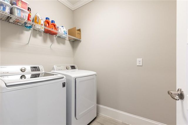 3130 Chestnut Woods Drive, Atlanta, GA 30340