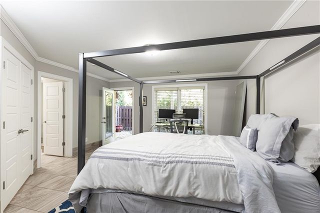 3130 Chestnut Woods Drive, Atlanta, GA 30340