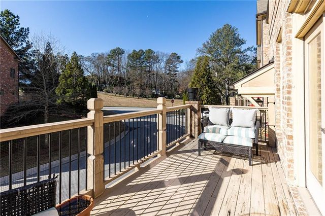 3130 Chestnut Woods Drive, Atlanta, GA 30340